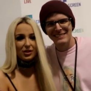 Meet your Posher, Garrett